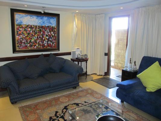 Room image 5