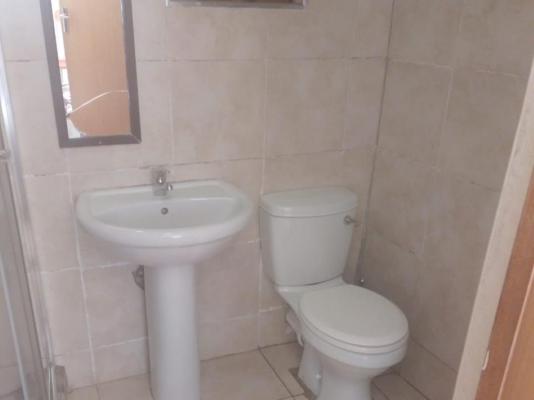 Room image 1