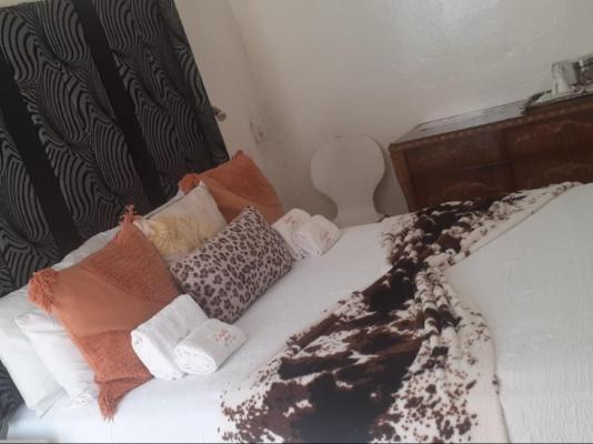 Room image 5