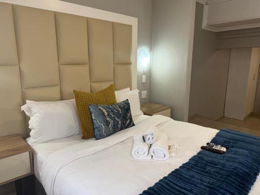 Room image 24