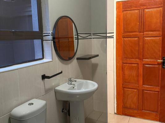 Room image 31