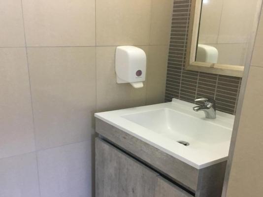 Room image 1