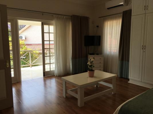Room image 24