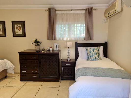 Room image 25