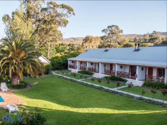 Houw Hoek Hotel - 261214