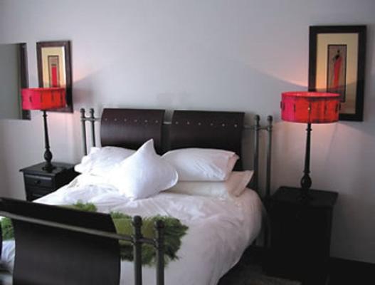 Room image 1