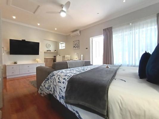 On The Bay Bed and Breakfast - 261561
