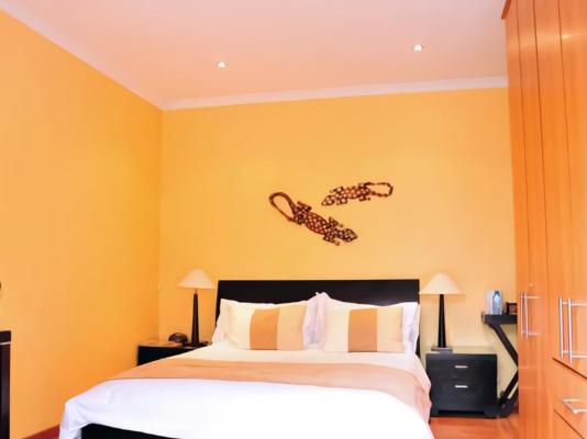 Room image 1