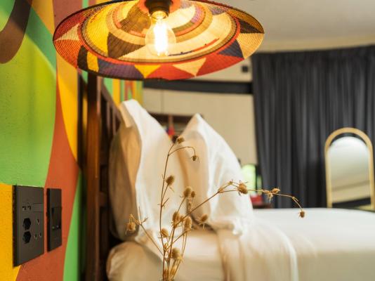 Mbazo & Dzombo Safaris - 262281