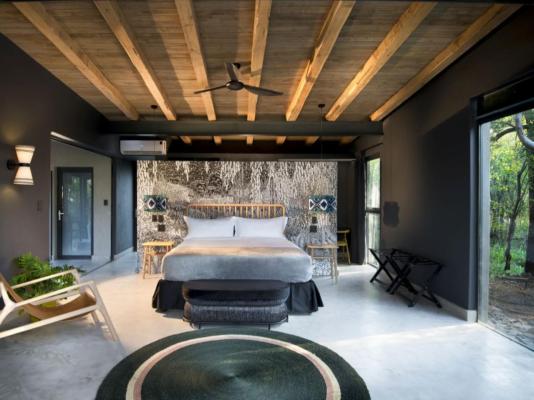 Room image 1