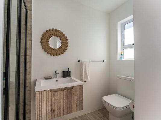 Room image 13
