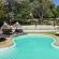 Beverly Hills Lodge - Swimming pool