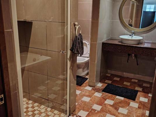 Room image 9