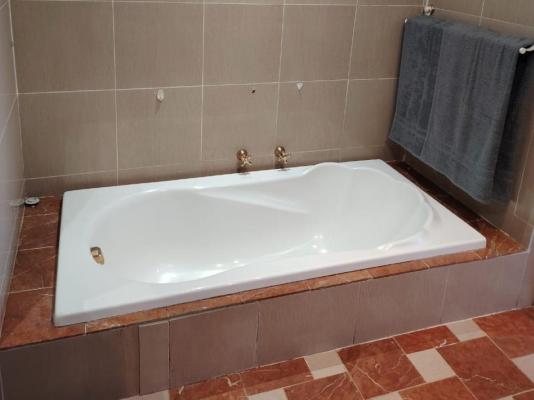 Room image 28