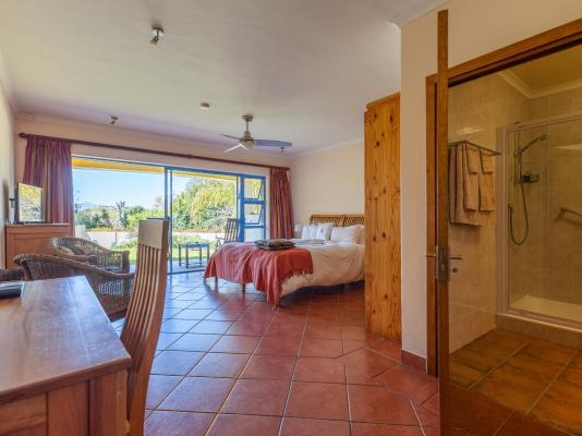 Room image 7