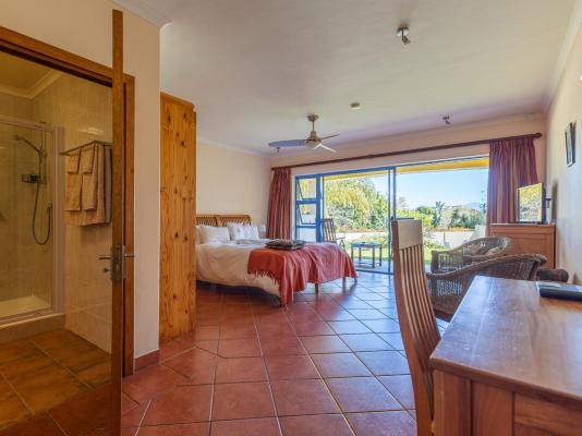 Room image 2