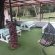 B Cubed Lodge and Restaurant - Garden