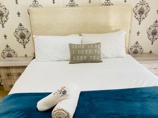 Room image 4