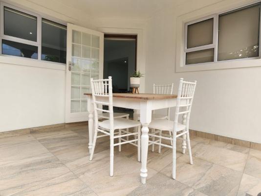 Room image 6