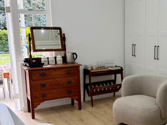 Room image 17