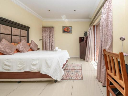 Whales Way Lodge - 263599