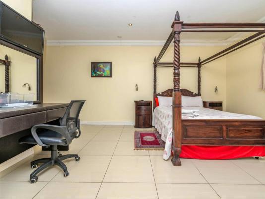 Whales Way Lodge - 263623