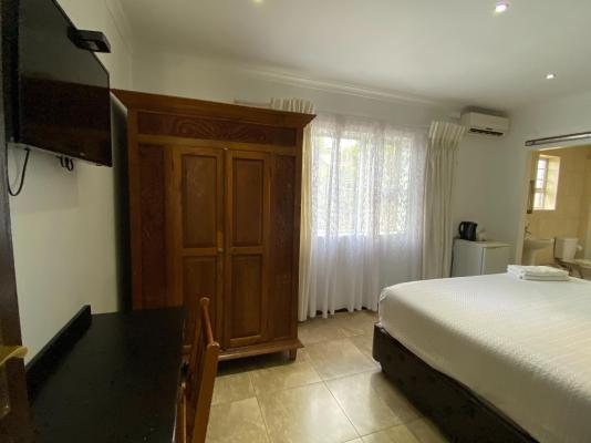 Whales Way Lodge - 263633