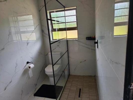 Room image 7