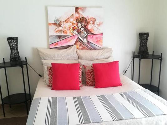Room image 6