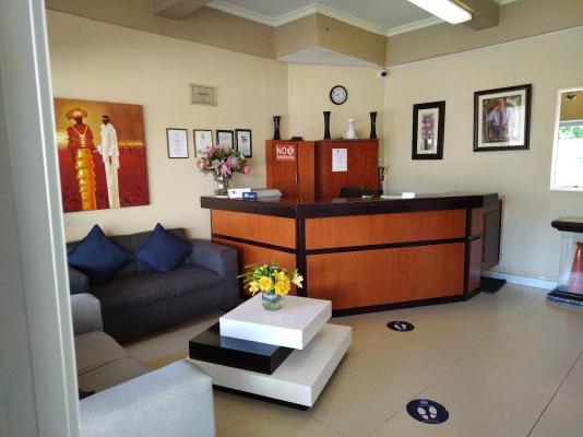 Queen's Place Apartments - 263911