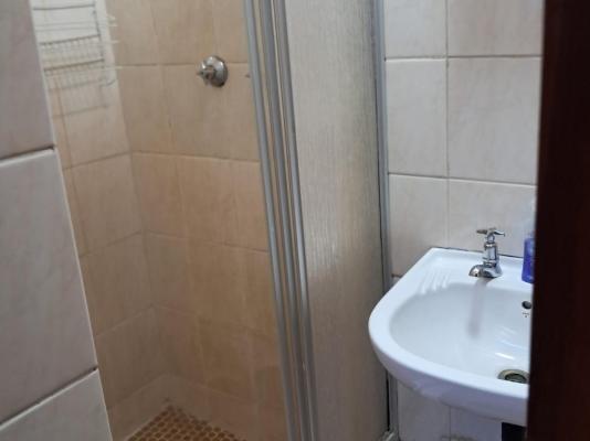 Room image 1