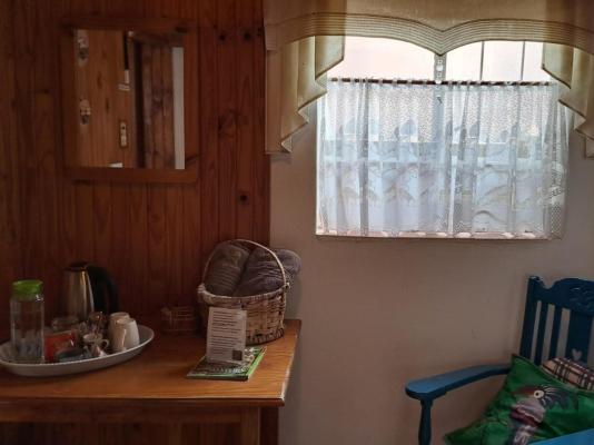 Room image 4