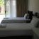 Elizabeth Lodge - 264375