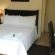 Elizabeth Lodge - 264377