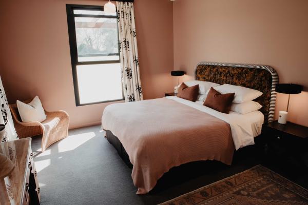 Room image 7
