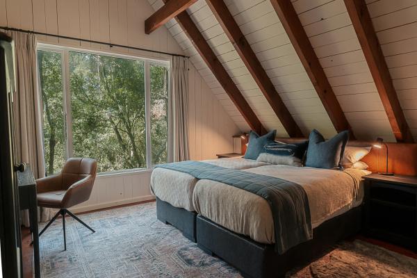 Room image 5