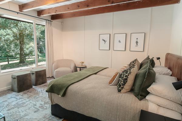 Room image 6