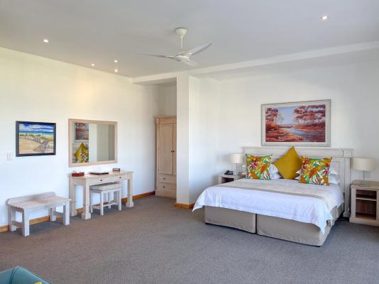 Room image 3