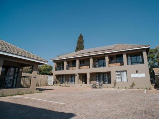Cozy in Jozi Accommodation - Property / Building