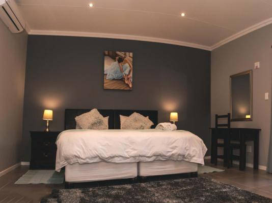 Room image 2