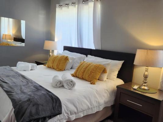 Room image 1
