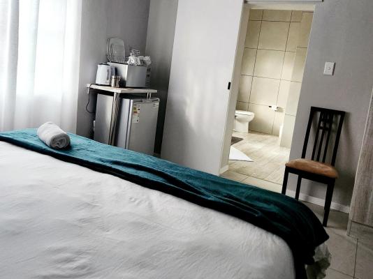 Room image 3