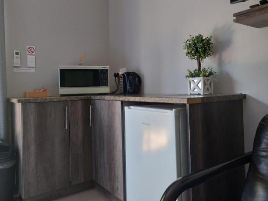 Room image 3
