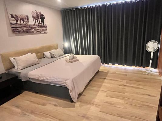 Room image 6