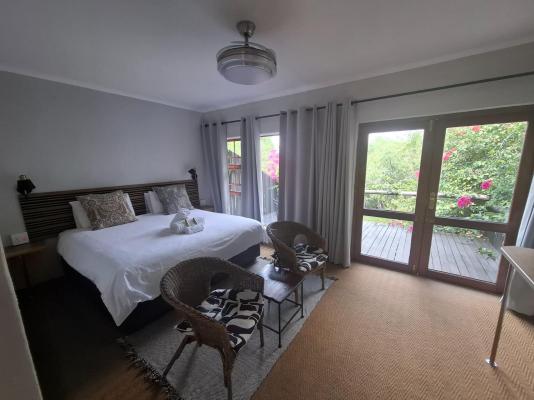Room image 3