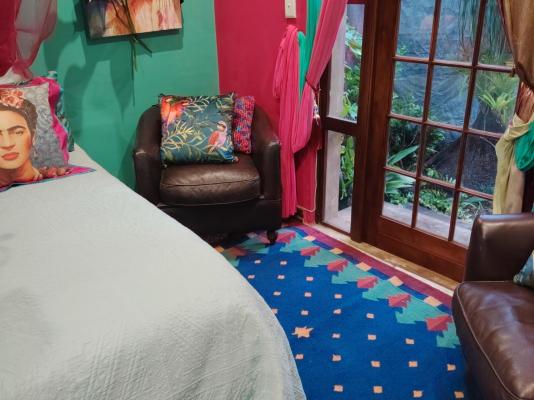Room image 3