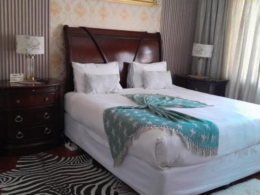 Room image 13