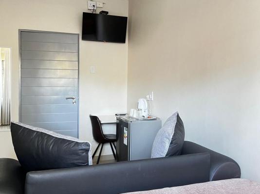 Room image 1