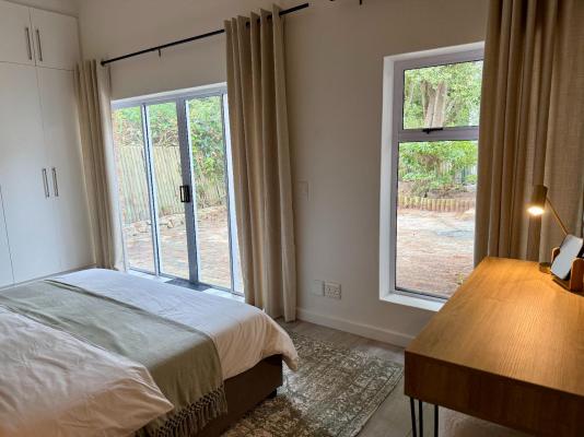Room image 15