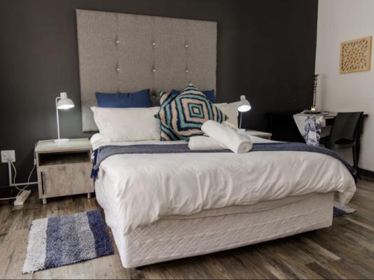 Room image 1